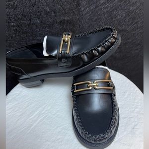 Melodic slim loafer with chain in black